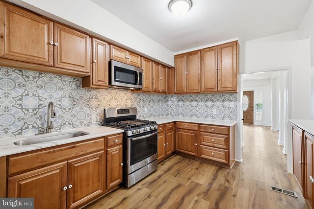 4008 BONNER RD, Baltimore, MD 21216