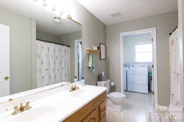 1095 Deer Track Drive, Rock Hill, SC 29732