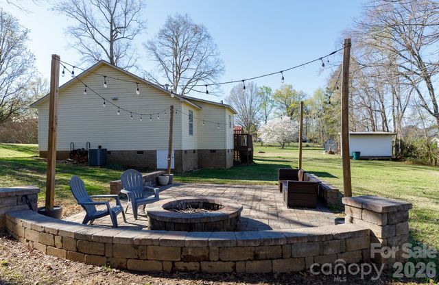 1095 Deer Track Drive, Rock Hill, SC 29732