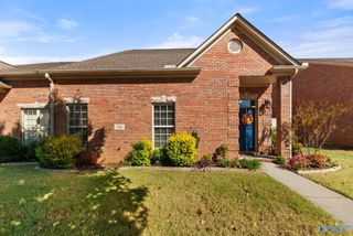 64 Jackson Way, Decatur, AL 35603