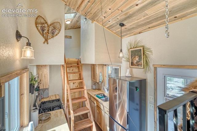 820 Little Horn Drive, Westcliffe, CO 81252