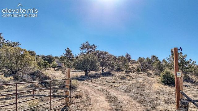 820 Little Horn Drive, Westcliffe, CO 81252