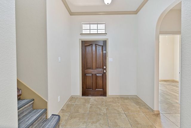 10913 Middleglen Road, Fort Worth, TX 76052