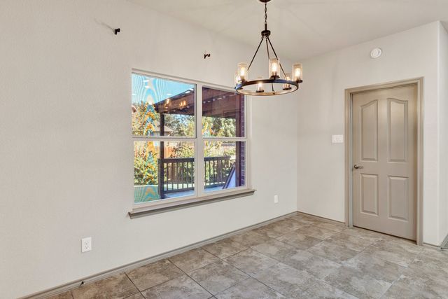 10913 Middleglen Road, Fort Worth, TX 76052