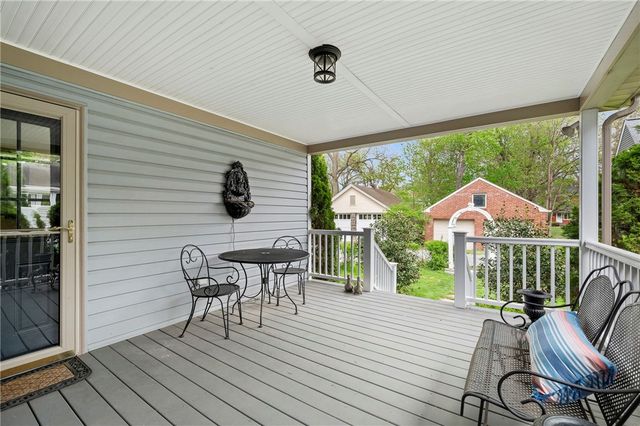 212 Pine Road, Edgeworth, PA 15143