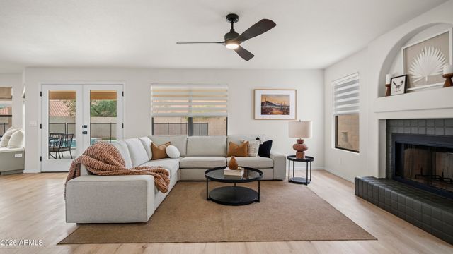 2553 E INDIGO BRUSH Road, Phoenix, AZ 85048