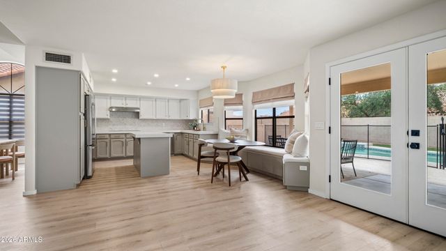 2553 E INDIGO BRUSH Road, Phoenix, AZ 85048