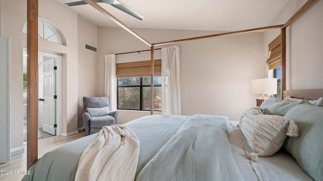 2553 E INDIGO BRUSH Road, Phoenix, AZ 85048