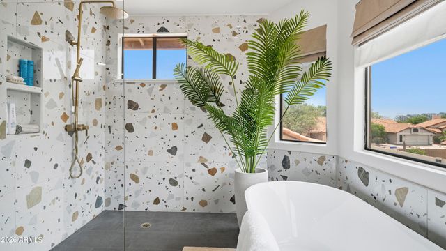 2553 E INDIGO BRUSH Road, Phoenix, AZ 85048