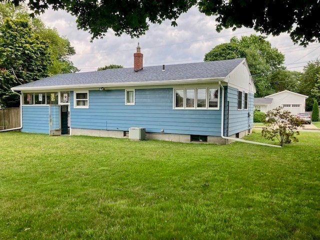 71 Seymour St., New Bedford, MA 02744