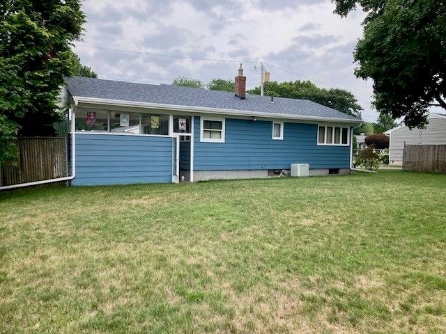 71 Seymour St., New Bedford, MA 02744