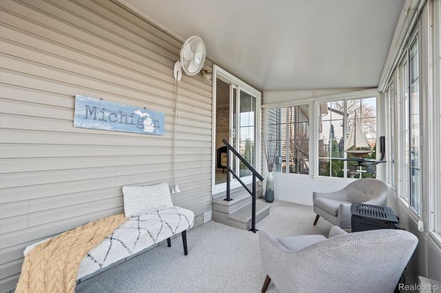 231 O'connor Street, Lake Orion Village, MI 48362