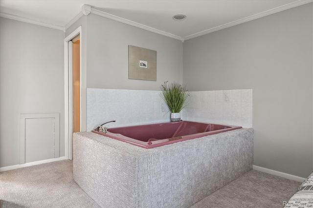 231 O'connor Street, Lake Orion Village, MI 48362