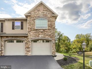 2670 GRACIE DR, Harrisburg, PA 17112