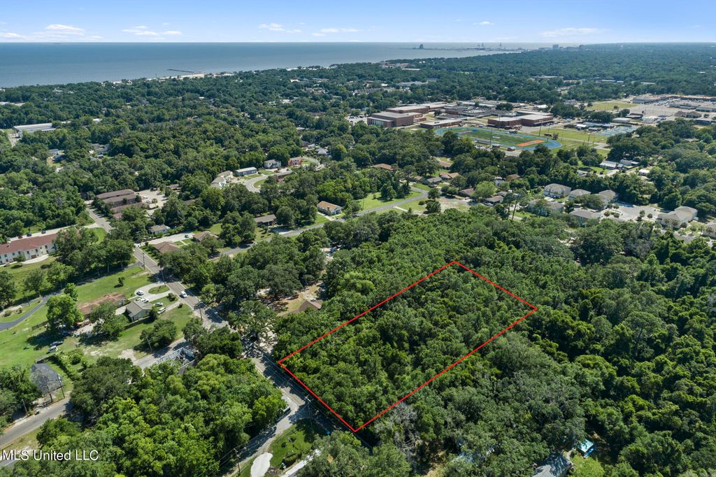 649 Tegarden Road, Gulfport, MS 39507