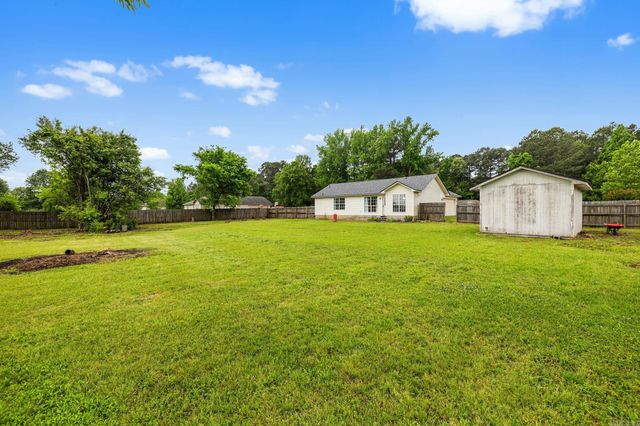 365 Crossroads Cove, Ward, AR 72176