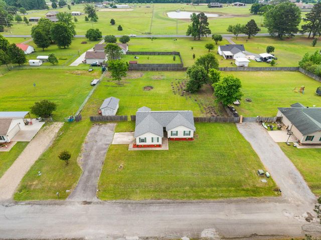 365 Crossroads Cove, Ward, AR 72176