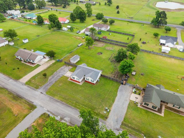 365 Crossroads Cove, Ward, AR 72176