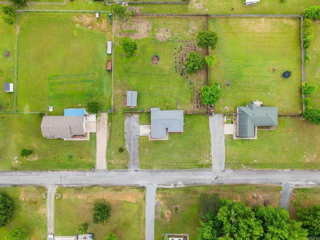 365 Crossroads Cove, Ward, AR 72176