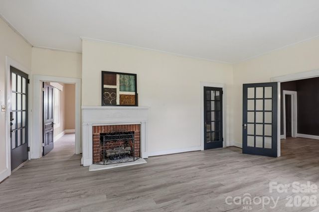 315 W Blakeney Street, Pageland, SC 29728