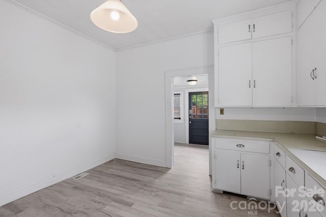 315 W Blakeney Street, Pageland, SC 29728