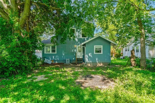 1219 S Glenwood Street, Independence, MO 64052