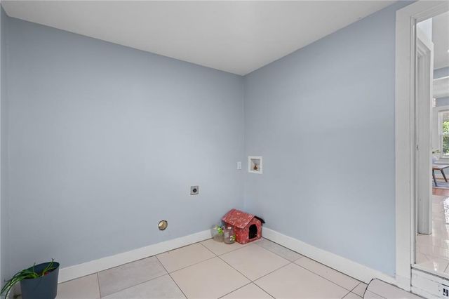 1219 S Glenwood Street, Independence, MO 64052