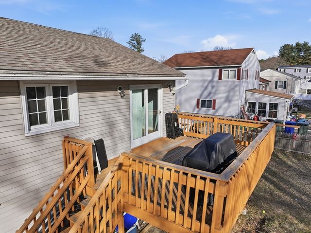 54 Blanchard, Leominster, MA 01453