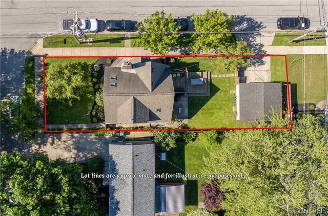 214 Roycroft Boulevard, Amherst, NY 14226