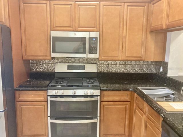 1259 BALLYSHANNON PARKWAY, Orlando, FL 32828