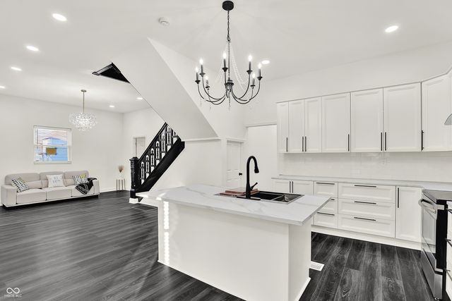 715 S Anderson Street, Elwood, IN 46036