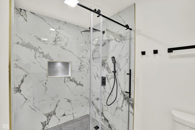 715 S Anderson Street, Elwood, IN 46036