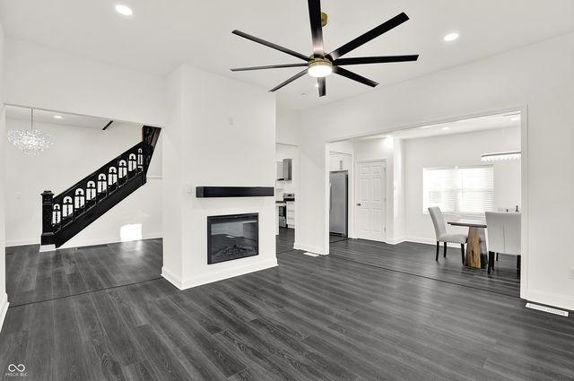 715 S Anderson Street, Elwood, IN 46036