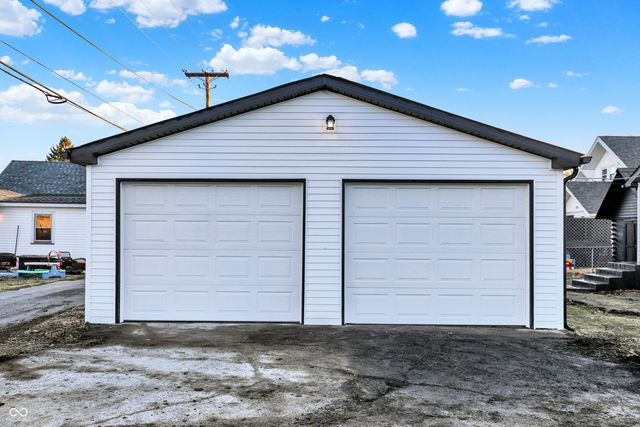 715 S Anderson Street, Elwood, IN 46036