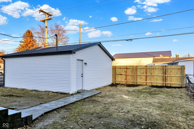 715 S Anderson Street, Elwood, IN 46036