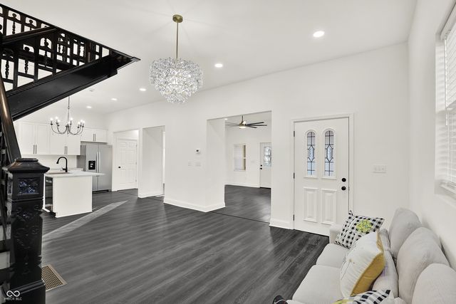 715 S Anderson Street, Elwood, IN 46036