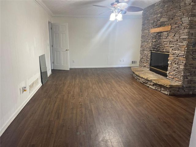 2717 Buford Highway, Cumming, GA 30041