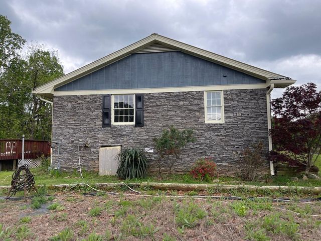 2717 Buford Highway, Cumming, GA 30041