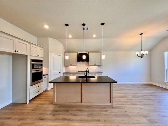 11911 Wisteria Meadows Drive, Willis, TX 77318