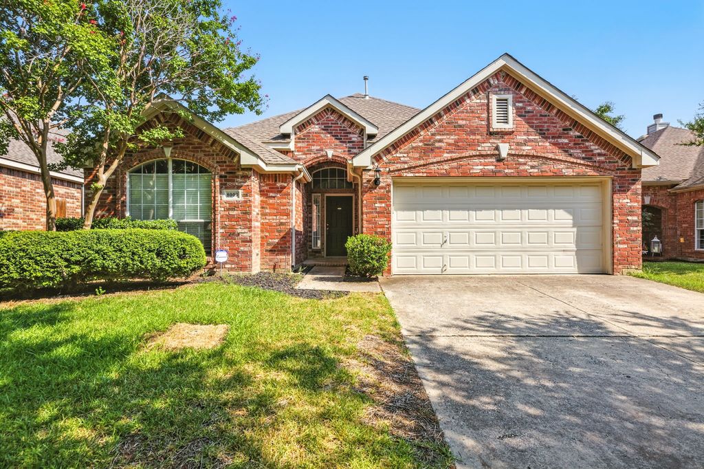 8009 Hosta Way, Fort Worth, TX 76123