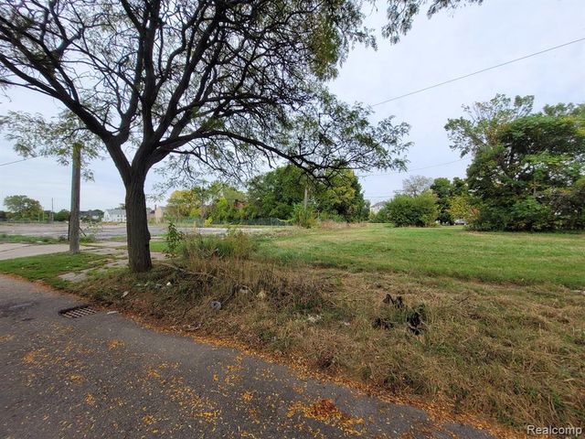 620 Canton Street, Detroit, MI 48207