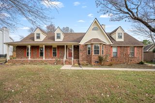 2727 Brittany Trce, Murfreesboro, TN 37127