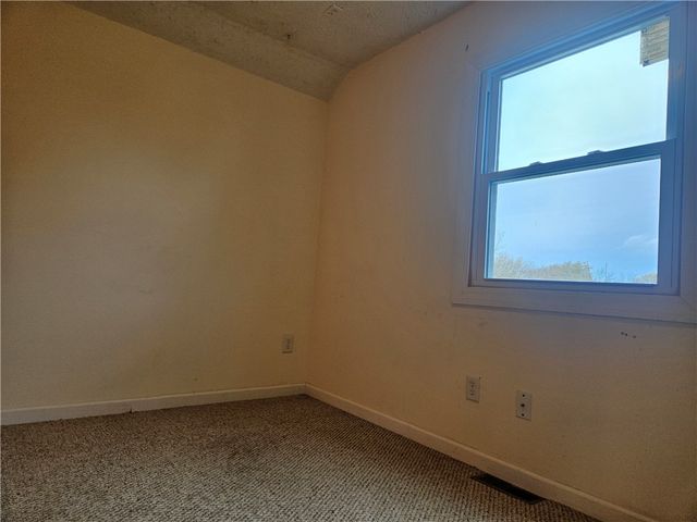 9164 State Route 5 And 20, West Bloomfield, NY 14469