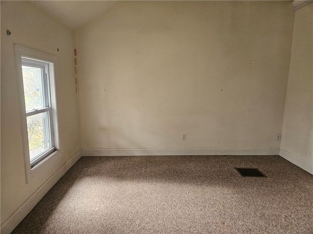 9164 State Route 5 And 20, West Bloomfield, NY 14469