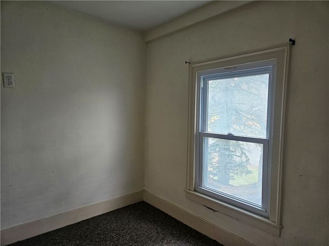 9164 State Route 5 And 20, West Bloomfield, NY 14469