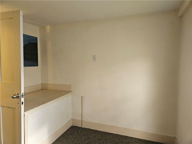 9164 State Route 5 And 20, West Bloomfield, NY 14469