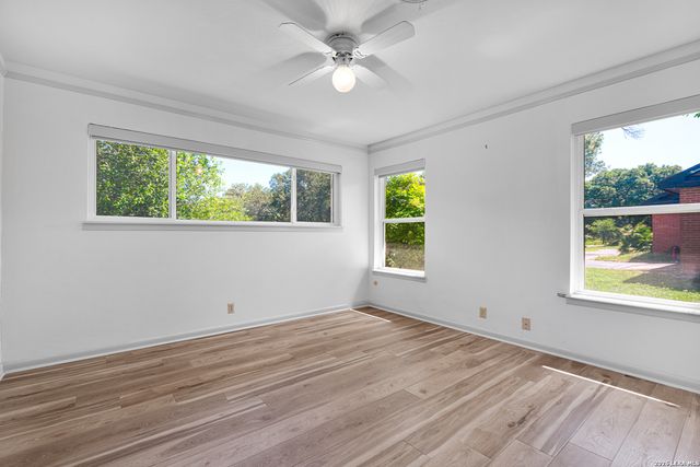 606 Wyndale St, San Antonio, TX 78209