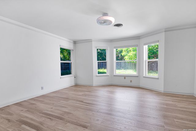 606 Wyndale St, San Antonio, TX 78209