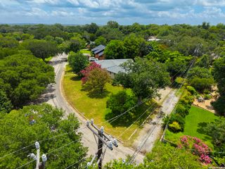 606 Wyndale St, San Antonio, TX 78209