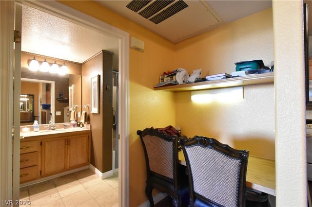 10550 West Alexander Road 2025, Las Vegas, NV 89129